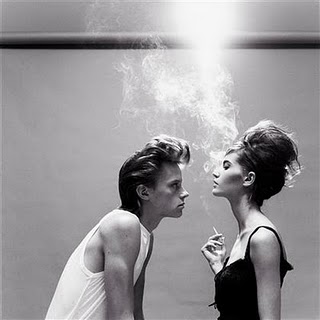 boy-and-girl-smoking (320x320, 17Kb)