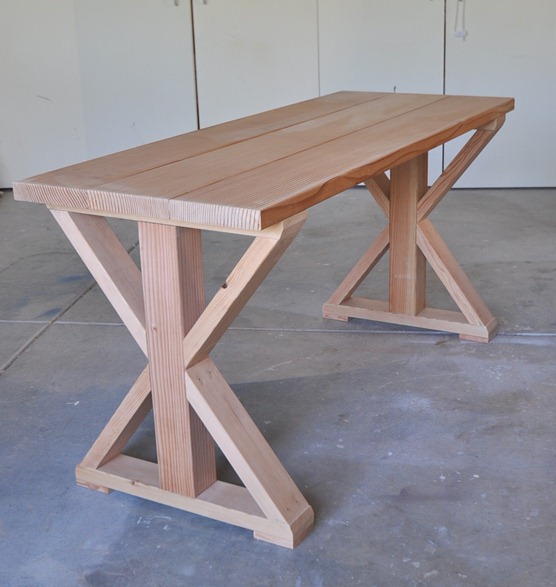 table-before-stain (556x587, 66Kb)
