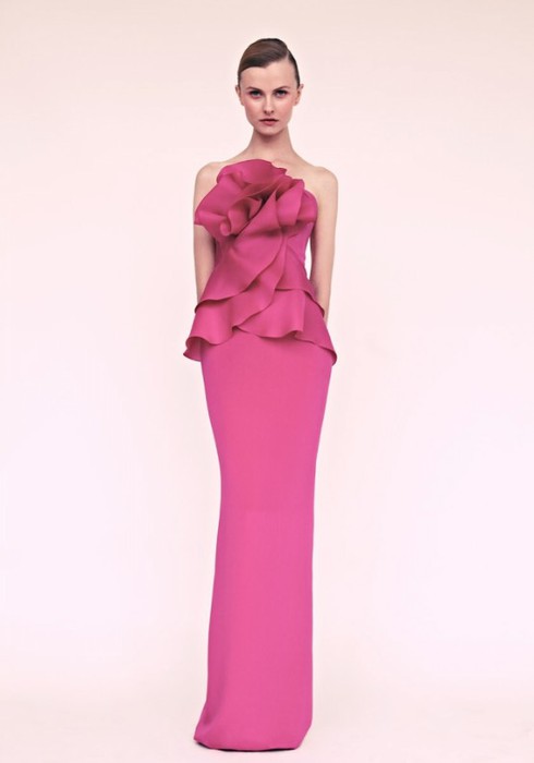 4463379_PinkLongDress2012DressMarchesaResort2013StyleCollectionTrends554x791 (490x700, 22Kb)