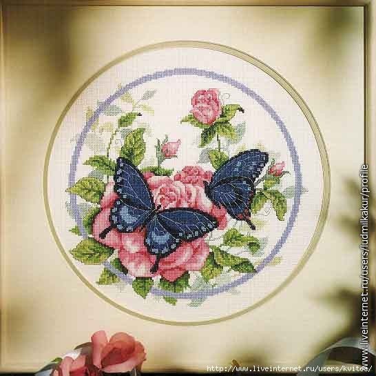 468283_butterflies_n_roses (546x545, 138Kb)