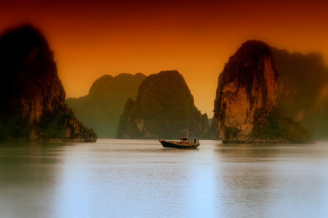 Halong-Bay-01 (640x426, 72Kb)