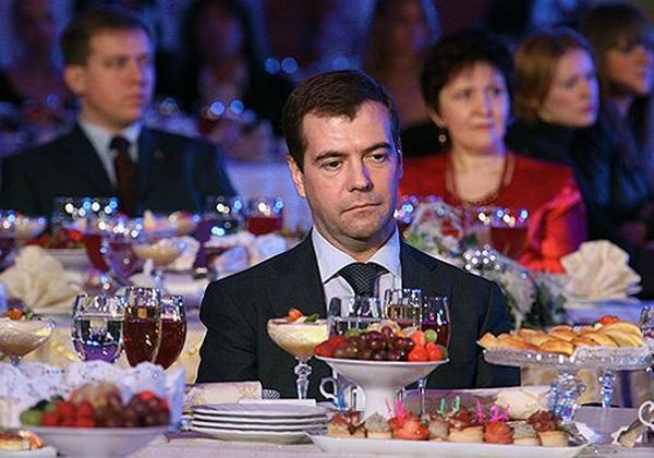 1343703903_president_medvedev_19 (600x420, 52Kb)