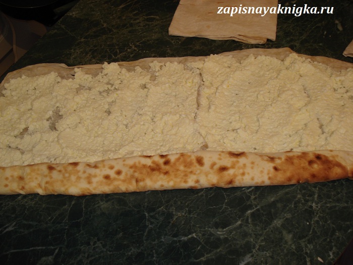 pirog-banitsa-iz-lavasha-s-tvorogom (700x525, 111Kb)