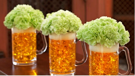 green-flower-beer-mug-centerpieces (450x255, 46Kb)