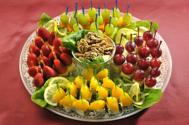 Fruit_Cheese_Canape_b (650x432, 110Kb)