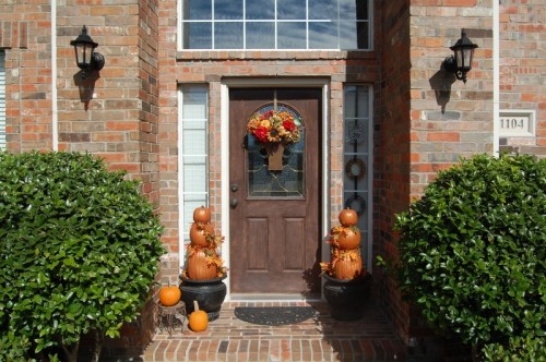 fall-front-porch-decorating-ideas-38-500x332 (500x332, 68Kb)