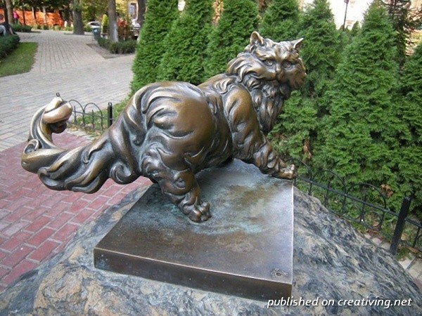 4826692_pamyatnik_kotu_Creativing_net_025 (600x450, 110Kb)