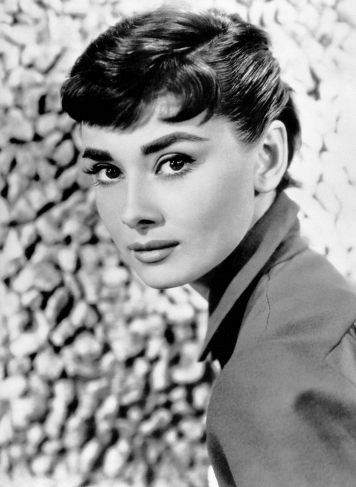 kinopoisk.ru-Audrey-Hepburn-532874 (511x700, 186Kb)