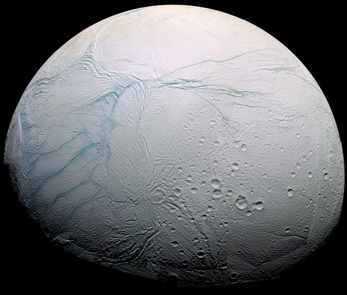 1347347785_Planeta_sputnik_yencelad_3812x3237 (700x594, 122Kb)
