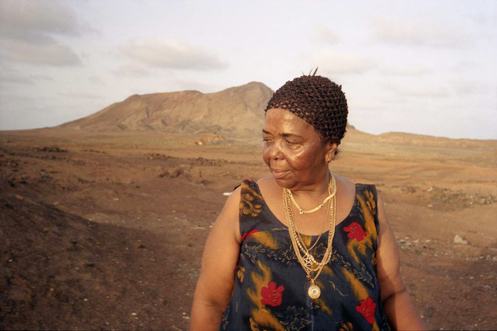 cesaria_evora (700x466, 91Kb)