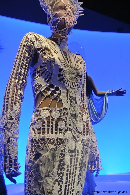 gaultier-crochet-gown (448x670, 248Kb)