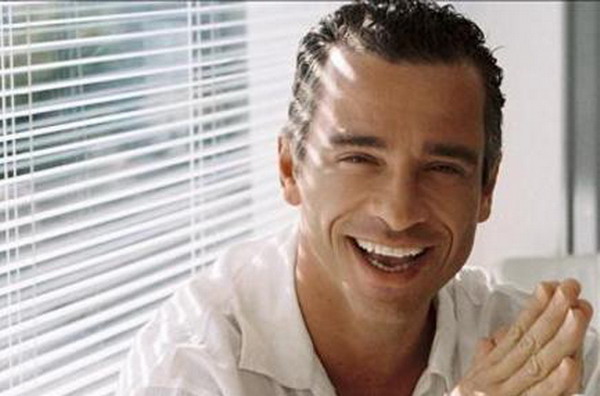 eros.bewithmusic.com_Eros_Ramazzotti_05 (600x396, 78Kb)