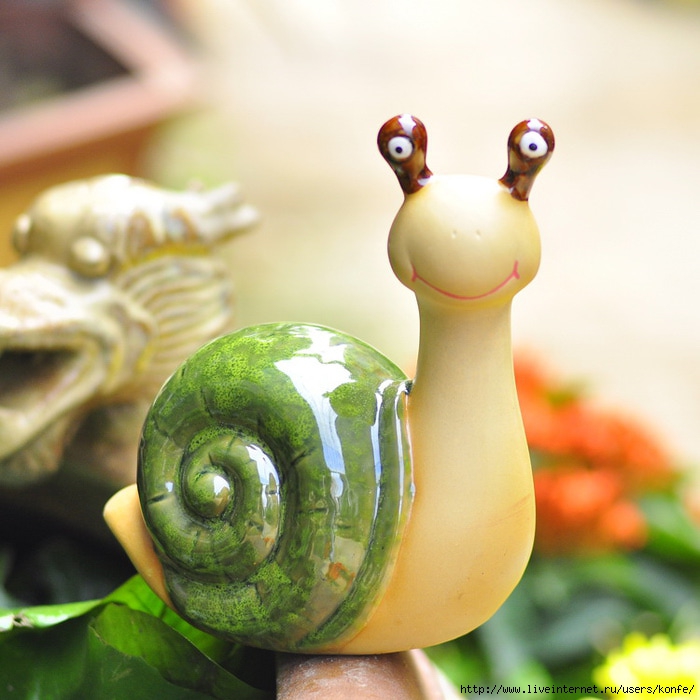 Penetrating-into-creative-home-garden-terrace-Villa-Belle-cute-snail-garden-home-decorations-of-ceramic-decoration_2 (700x700, 222Kb)