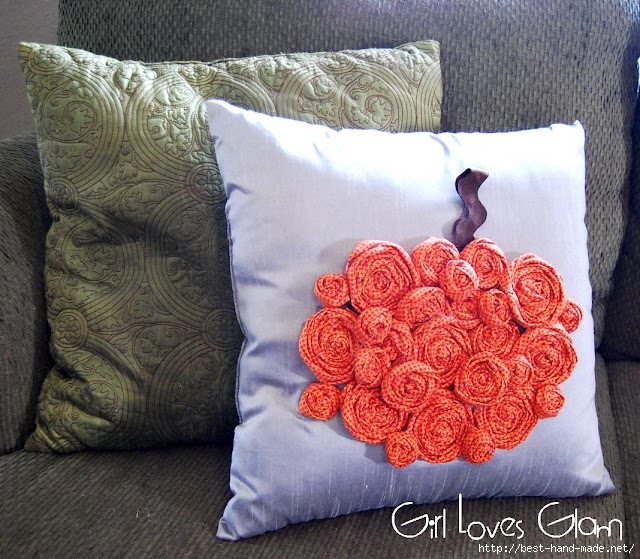 Rosette Pumpkin Pillow 4 (640x559, 316Kb)