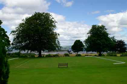 Edinburgh-Lauriston-Castle-16 (420x279, 8Kb)