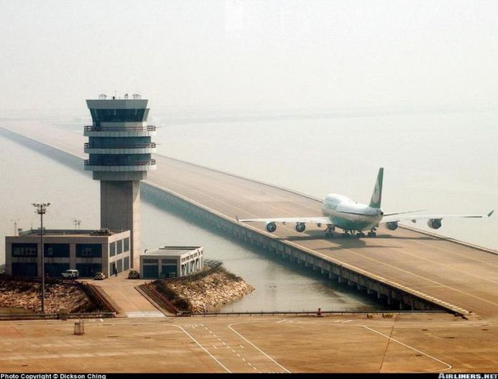 airportK (700x532, 48Kb)
