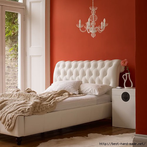 bedroom,orange,shabby,chic,white,bed,interior,design-f9d5cb3a533e69e012d796bb779cb56f_h (500x500, 120Kb)