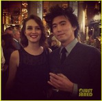 Превью blake-lively-penn-badgley-gossip-girl-wrap-party-06 (540x536, 56Kb)