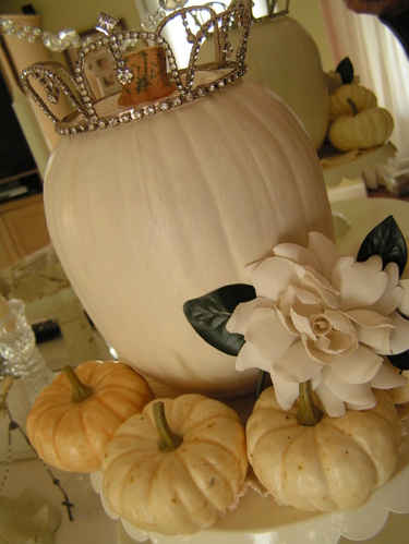 104319-fall-wedding-centerpieces-white-pumpkin-2 (375x499, 66Kb)