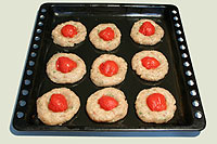 put-tomatoes-on-cutlets (200x133, 11Kb)