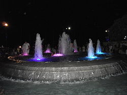 250px-Yalta_fountain (250x188, 8Kb)