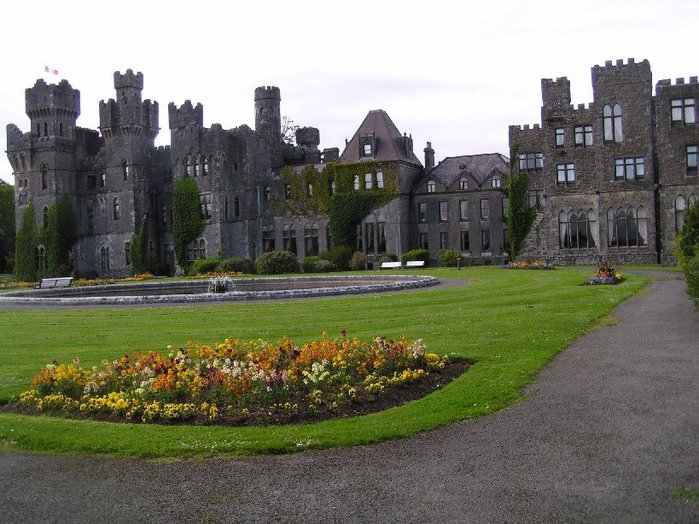 1252441178_ashford-castle (700x524, 100Kb)