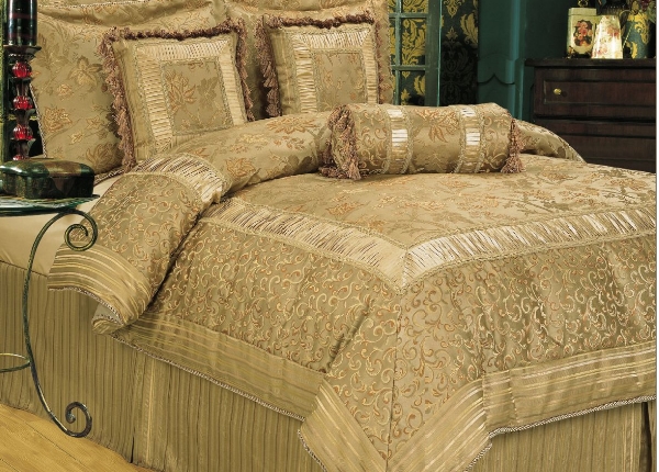 4497432_goldentrenddecoratingbedding13 (600x430, 275Kb)