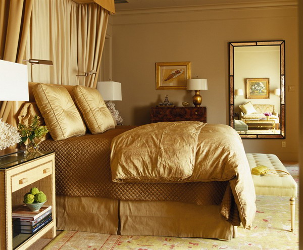 4497432_goldentrenddecoratinginbedroom2 (600x495, 110Kb)