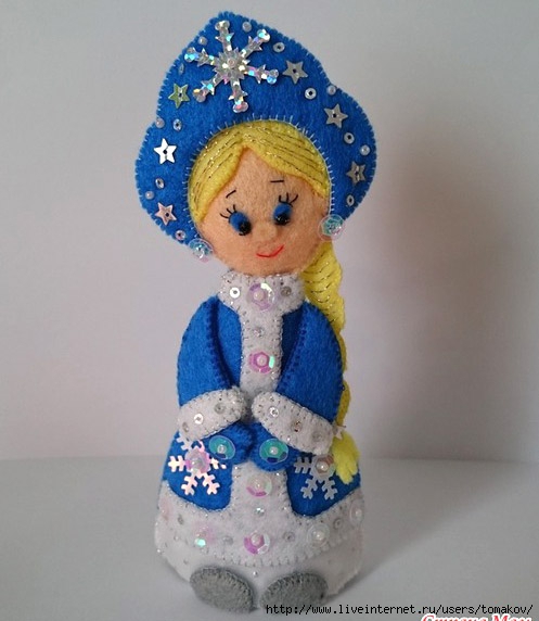 Новогодняя игрушка танцующая и поющая Снегурочка под ёлку (№2)