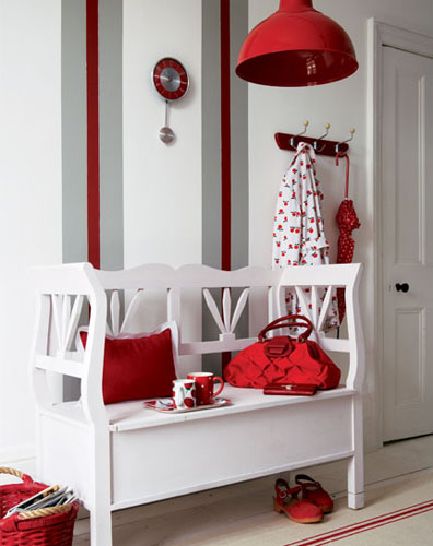 attractive-hallway-in-red-white-element (396x500, 46Kb)