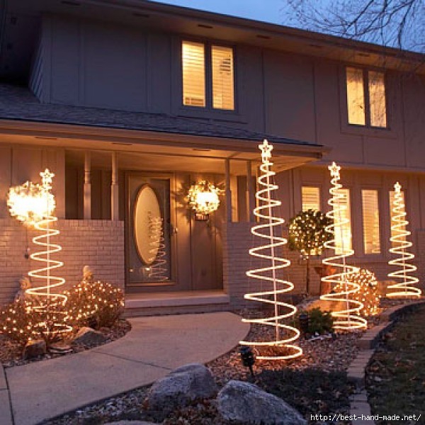 White-Christmas-Lighting-Display-Outdoor-Christmas-Lights-Decorating-Design-e1319576303202 (600x600, 213Kb)