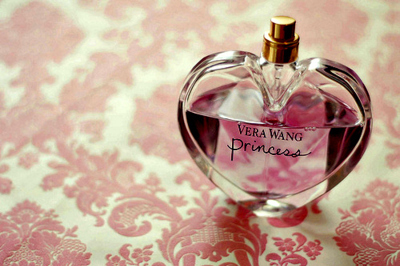 fashion-perfume-photography-princess-vera-wang-Favim.com-132416 (400x266, 90Kb)