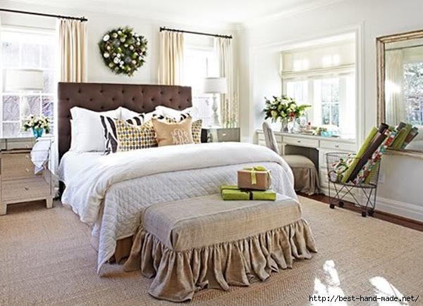 fresh-and-modern-christmas-master-bedroom-design (600x435, 198Kb)
