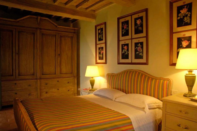 4497432_italiantraditionalbedroomscolor36 (675x450, 79Kb)