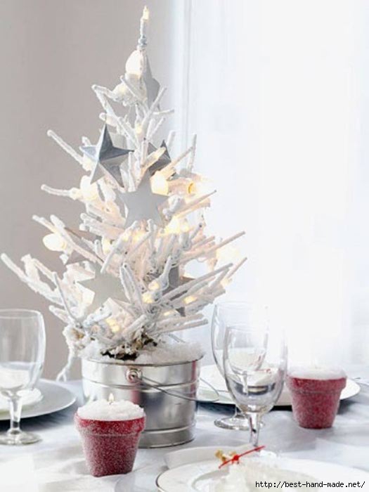 exciting-silver-and-white-christmas-tree-decorations-3 (525x700, 107Kb)