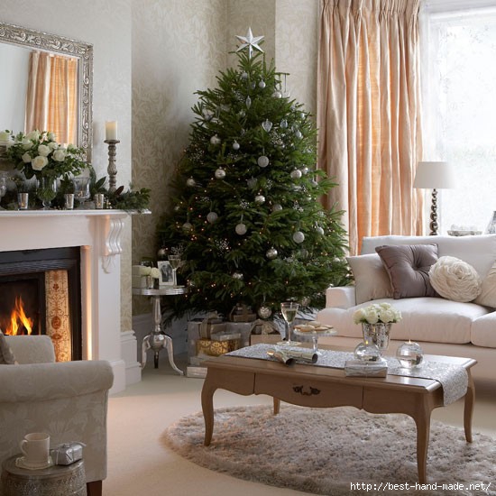 6-10-best-christmas-living-room-decorating-ideas-Cosy-Christmas-living-room (550x550, 178Kb)