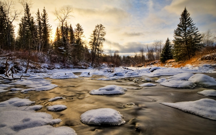 3623822_icyriver85857 (700x437, 263Kb)