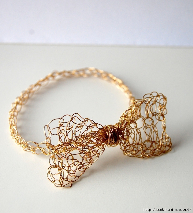 Gold-Crochet-Bow-Bracelet (631x700, 277Kb)