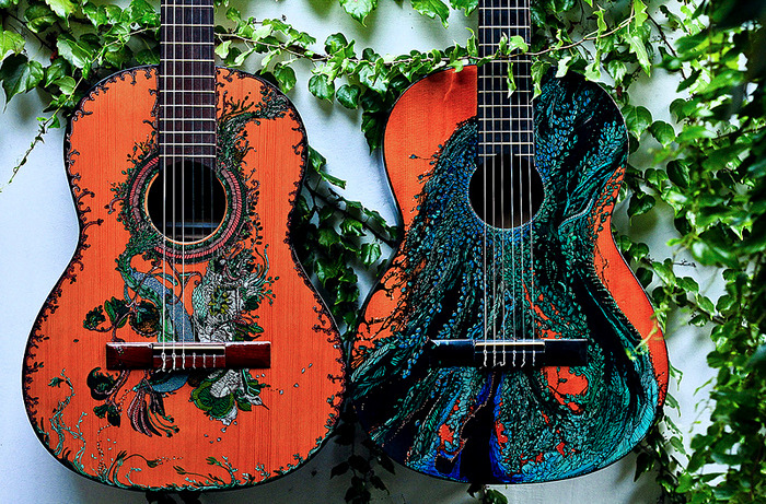 Ink_Illustrations_Guitars_1 (700x461, 299Kb)