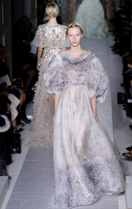 valentino%20paris%2025jan13%2023 (443x700, 110Kb)