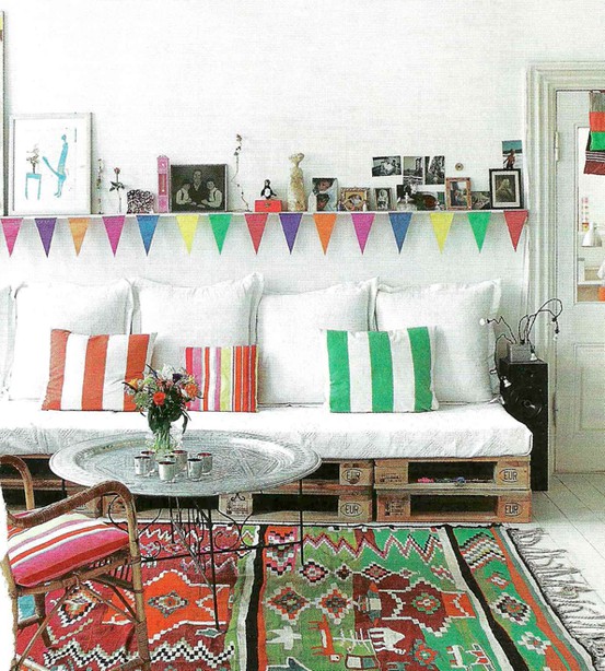 The Relaxing Bohemian Daybed (13) (553x614, 133Kb)