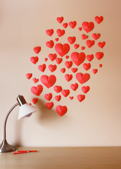 wall-of-paper-hearts (499x700, 485Kb)