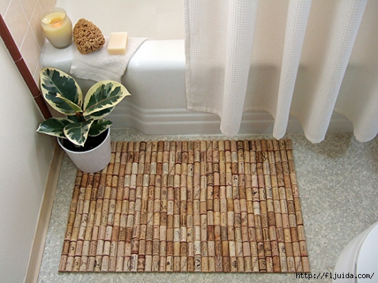 wine-cork-projects-bath-mat-from-crafty-nest (550x412, 206Kb)