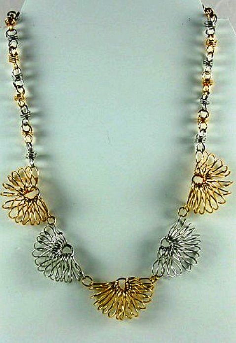 Silver and Gold Daisy Wire Necklace (479x696, 71Kb)