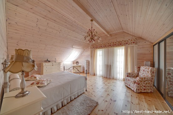 Comfortable-wooden-house-with-the-interior-color-of-Provence5 (554x368, 108Kb)