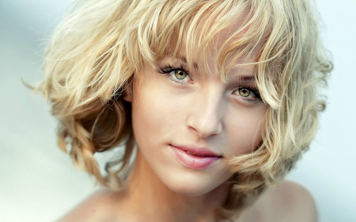 390969_Belle_1920x1200_(www.GdeFon.ru) (700x437, 112Kb)