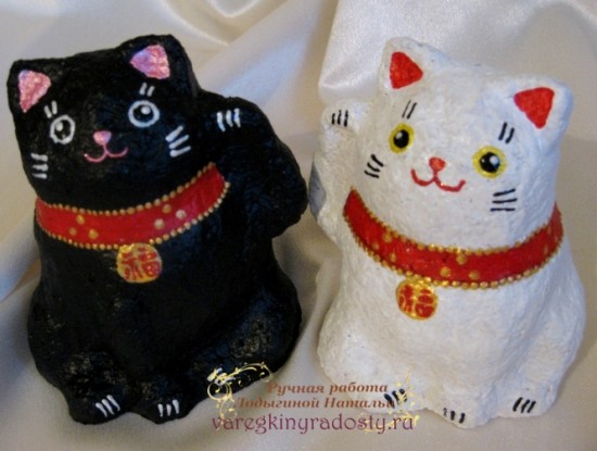 Коты «Под керамику» для декора дома (папье-маше)