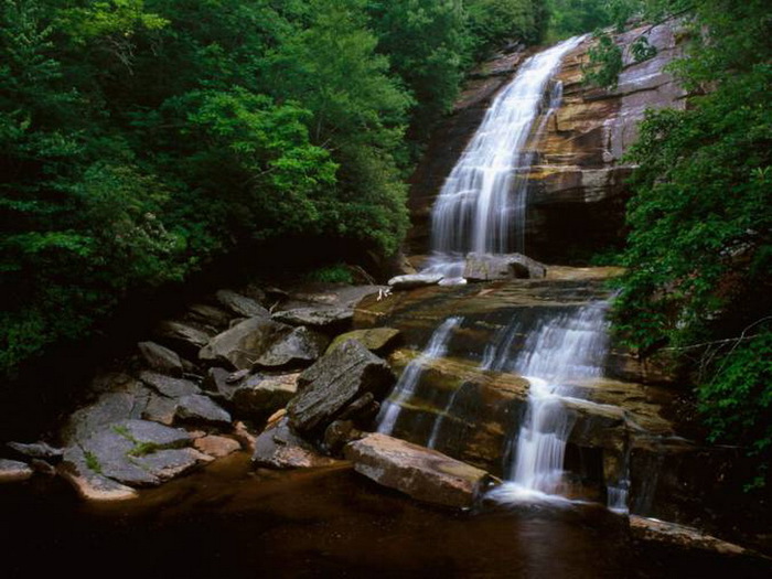 Greenland_Creek_Falls_Nantahala_National_Forest_North_Carolina (700x525, 122Kb)