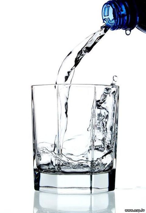 blue-clear-water-jet-glass-liquid-drop-splash-wet (1) (480x700, 39Kb)