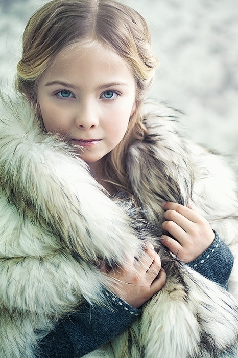 Siberian girl. Девушка Siberia. Юные леди фото. Fur Fashion Kids. Girl Сиберия.